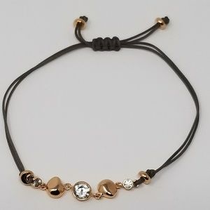 Adjustable bracelet